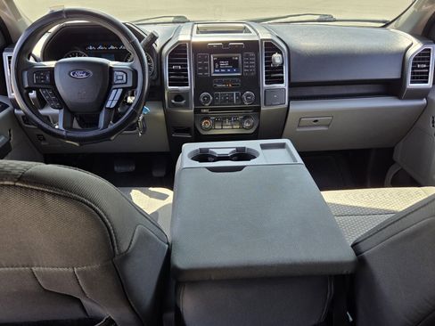 Used 2016 Ford F150 XLT RWD image 14