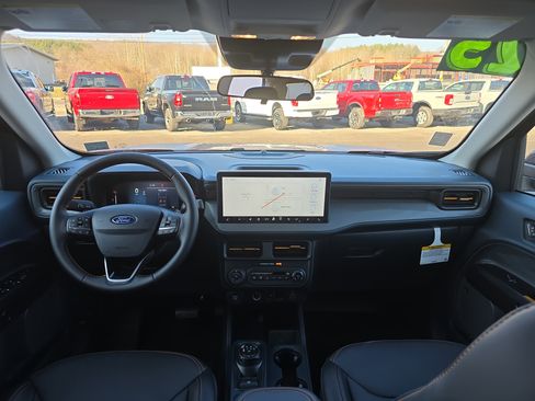 New 2025 Ford Maverick Tremor image 16