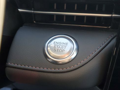 New 2026 Lincoln Nautilus Reserve w/ Jet Appearance Package image 19