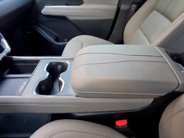 Used 2026 GMC Acadia Elevation w/ Elevation Premium Package FWD image 24