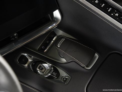Used 2024 Chevrolet Corvette Z06 RWD image 40