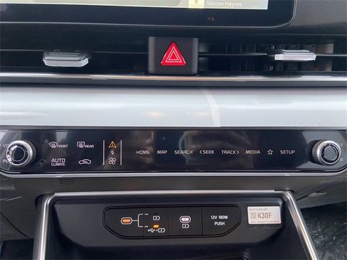 New 2026 Kia Carnival LXS image 21