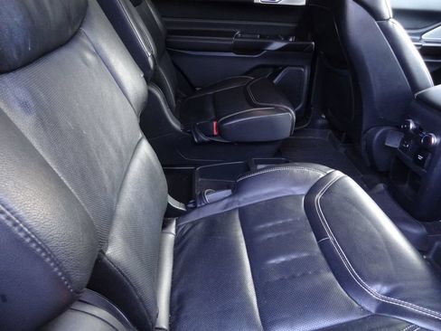 Used 2020 Ford Explorer ST w/ Premium Technology Package AWD/4WD image 18