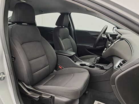 Used 2019 Chevrolet Malibu LT w/ Driver Confidence Package II image 26