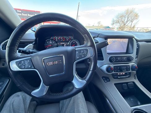 Used 2019 GMC Yukon SLT w/ Open Road Package image 16