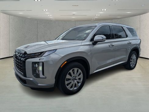 Used 2023 Hyundai Palisade SEL image 7
