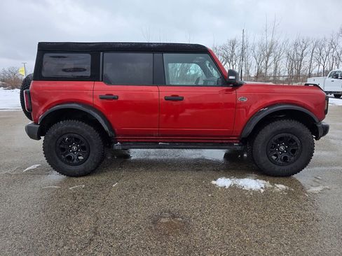 Used 2023 Ford Bronco Wildtrak AWD/4WD image 9