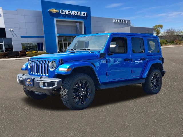 Used 2021 Jeep Wrangler Unlimited Sahara w/ Cold Weather Group AWD/4WD image 33