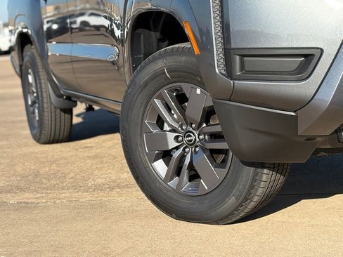 New 2026 Nissan Frontier SV w/ Tow Package image 8