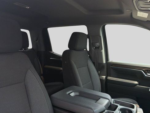 Used 2024 Chevrolet Silverado 1500 LT AWD/4WD image 23