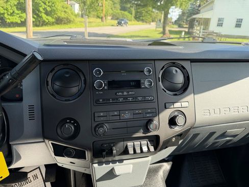 Used 2016 Ford F350 XL AWD/4WD image 29