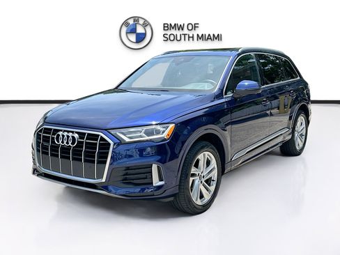Used 2021 Audi Q7 2.0T Premium Plus w/ Premium Plus Package AWD/4WD image 3
