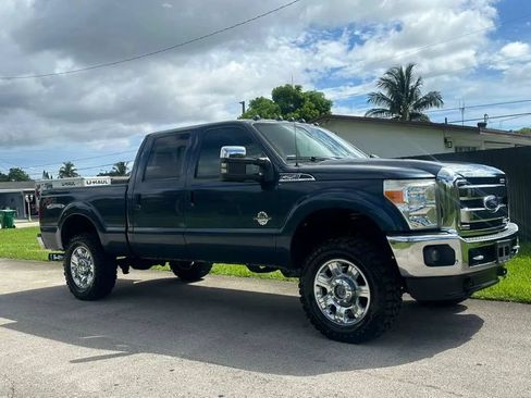 Used 2016 Ford F250 Lariat w/ Lariat Ultimate Package AWD/4WD image 3