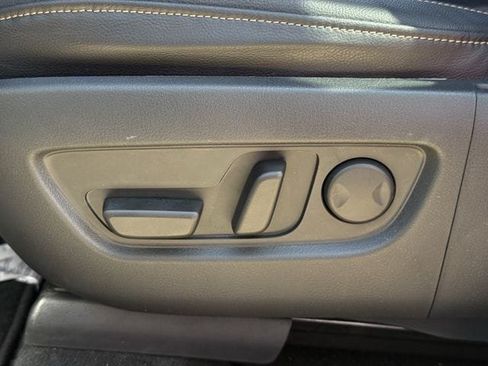 Used 2025 MAZDA CX-90 3.3 Turbo w/ Select Package AWD/4WD image 27