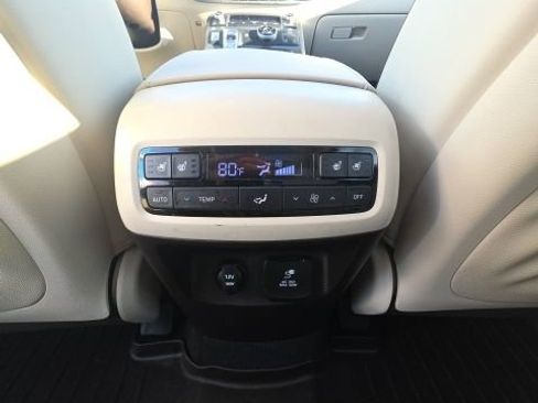 Used 2020 Hyundai Palisade Limited image 31