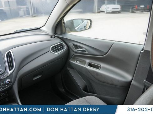 Used 2023 Chevrolet Equinox LT image 13