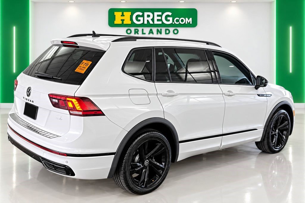 Used 2023 Volkswagen Tiguan SE R-Line FWD image 6