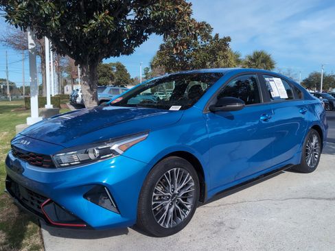 Used 2022 Kia Forte GT-Line w/ GT-Line Technology Package image 5