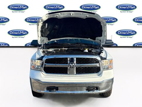 Used 2022 RAM 1500 Tradesman w/ Chrome Appearance Group image 33