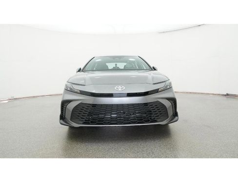 New 2026 Toyota Camry SE image 31