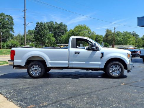 Used 2020 Ford F250 XL w/ Power Equipment Group RWD image 2
