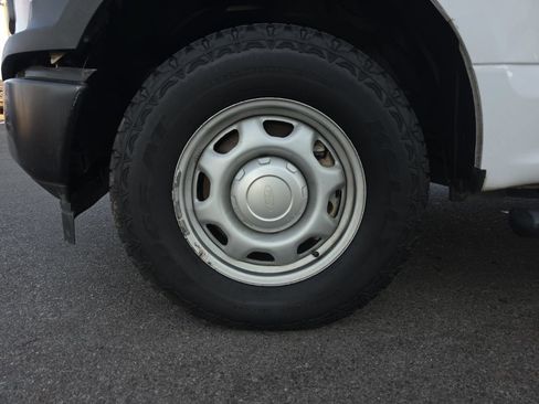 Used 2020 Ford F150 XL w/ Equipment Group 101A Mid AWD/4WD image 19