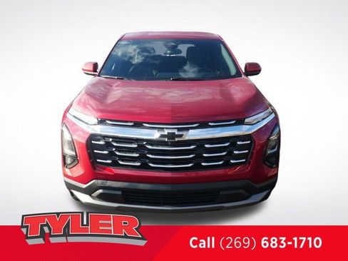New 2026 Chevrolet Equinox LT w/ Convenience Package II image 2