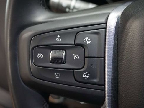 Certified 2025 GMC Sierra 1500 SLT image 27