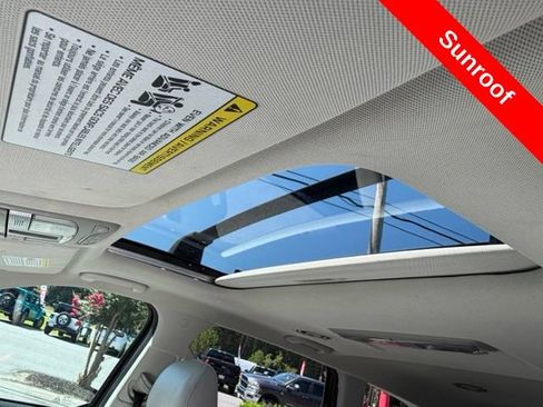 Used 2020 Kia Telluride S FWD image 37