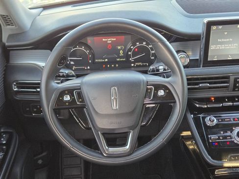Used 2022 Lincoln Corsair FWD image 17