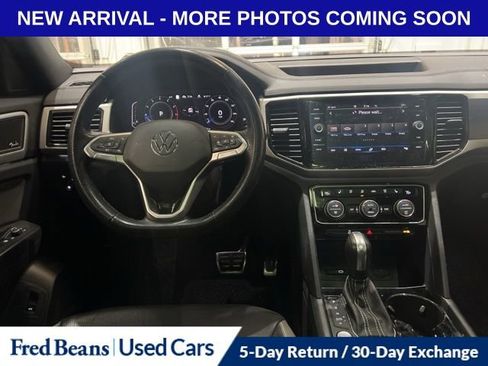 Used 2022 Volkswagen Atlas Cross Sport SEL Premium R-Line image 10