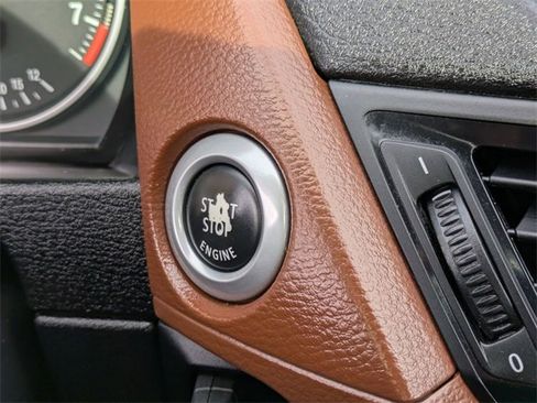 Used 2015 BMW X1 xDrive28i image 19