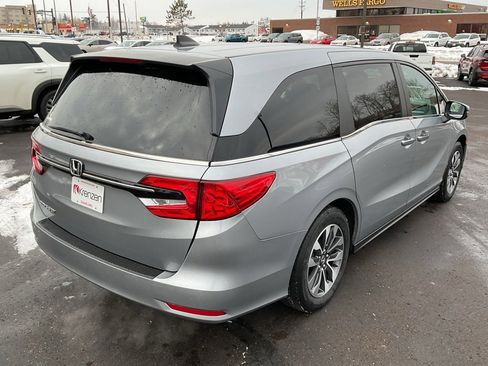 Used 2023 Honda Odyssey EX-L image 5