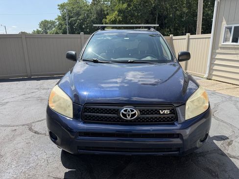 Used 2007 Toyota RAV4 2WD V6 w/ Tow Prep Pkg image 7