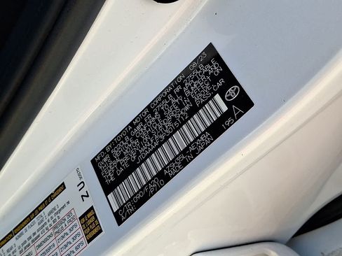 Used 2023 Toyota Crown AWD/4WD image 31