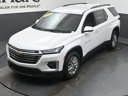 Used 2023 Chevrolet Traverse LT FWD image 49