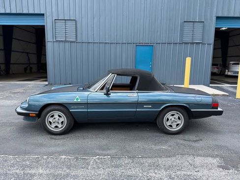Used 1988 Alfa Romeo Spider Veloce RWD image 97