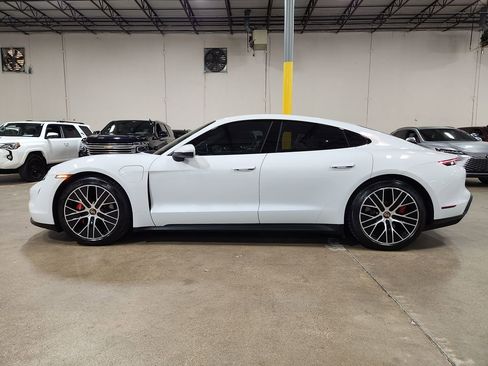 Used 2021 Porsche Taycan 4S AWD/4WD image 7