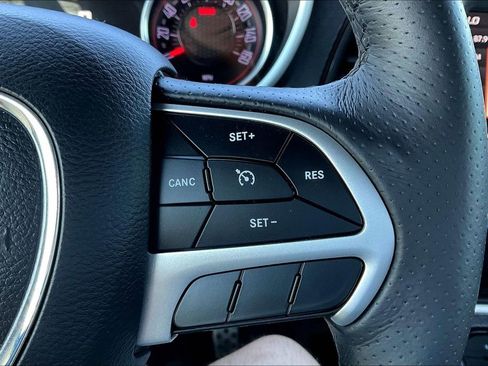 Used 2018 Dodge Challenger R/T Plus image 21