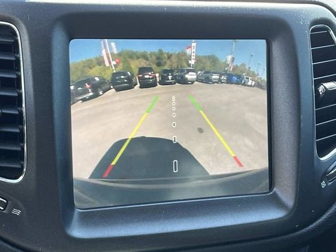 Used 2019 Jeep Compass Trailhawk image 31