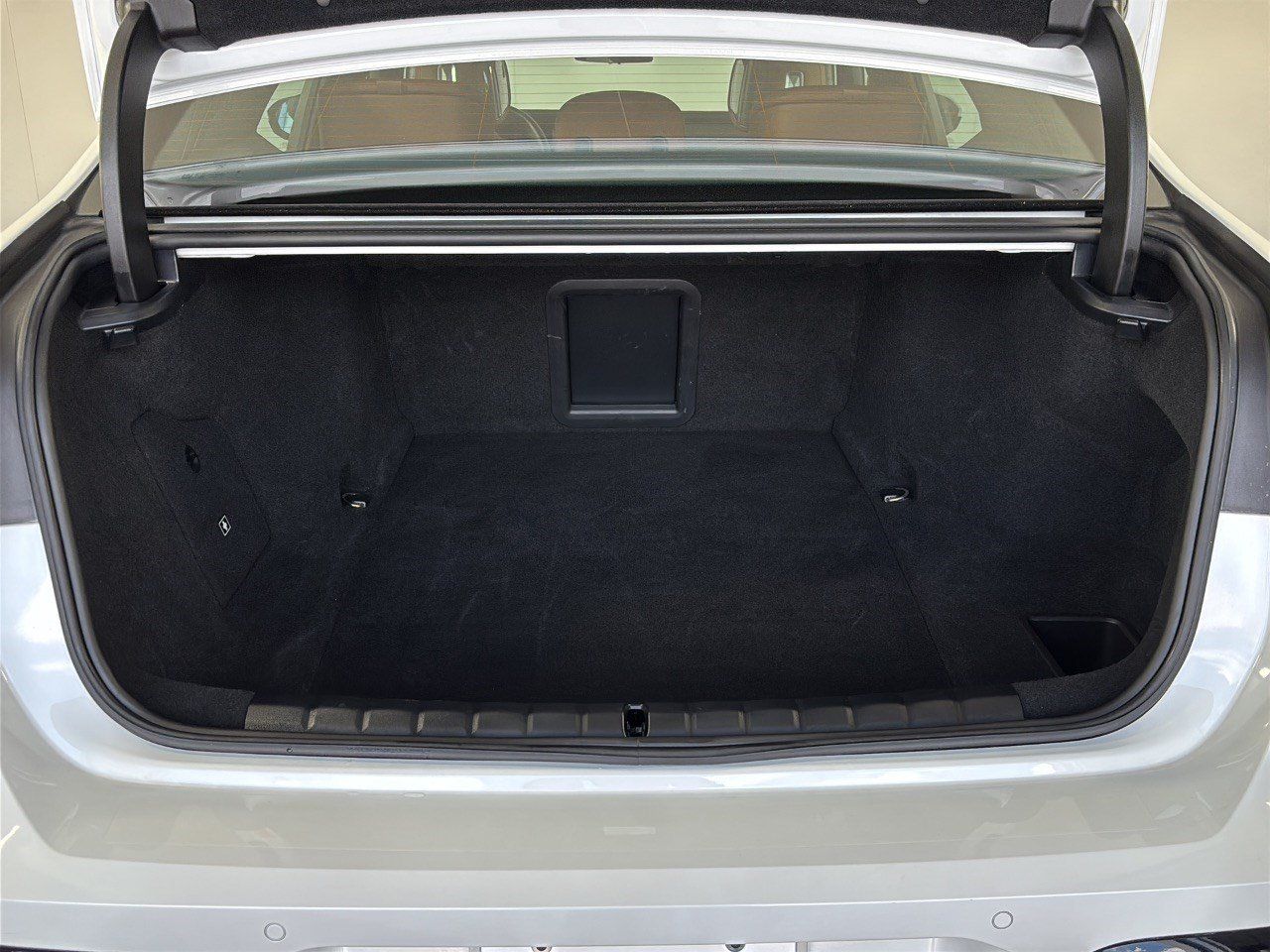 Certified 2023 BMW i7 xDrive60 AWD/4WD image 28