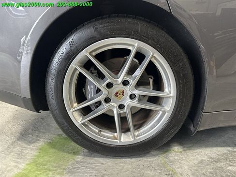Used 2015 Porsche Panamera image 16