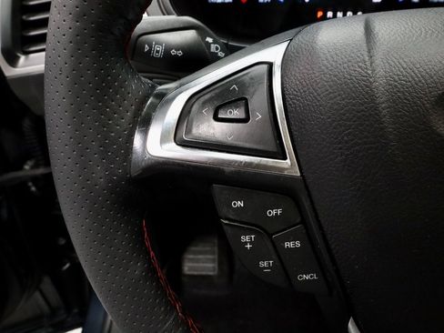 Certified 2024 Ford Edge ST-Line image 28