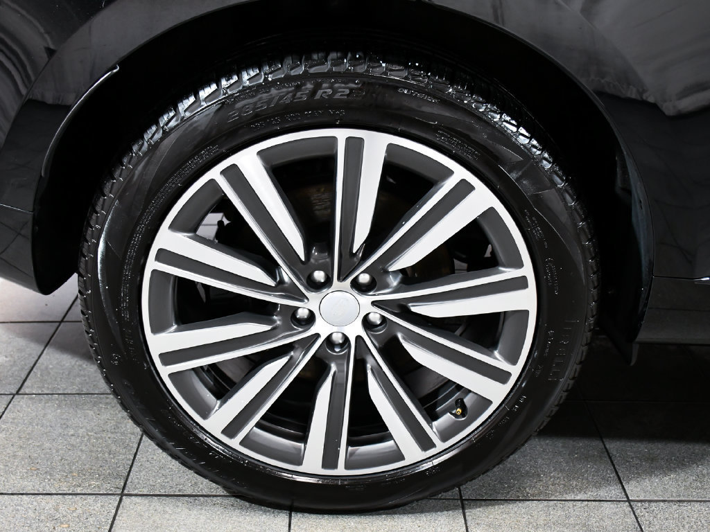 Used 2023 Land Rover Range Rover Autobiography AWD/4WD image 8