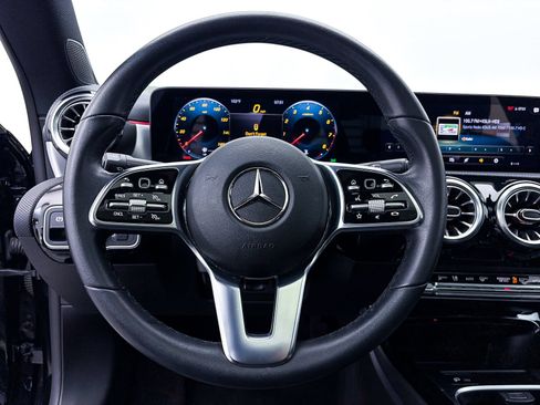 Used 2023 Mercedes-Benz CLA 250 w/ Premium Package image 22