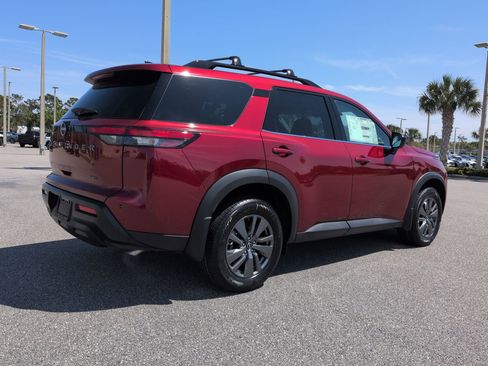 New 2026 Nissan Pathfinder SV image 5