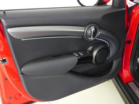 Used 2023 MINI Cooper S FWD image 11
