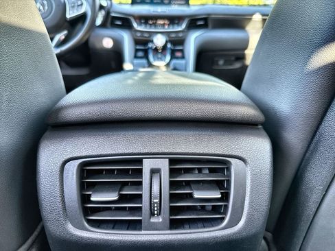 Used 2023 Acura TLX FWD image 29