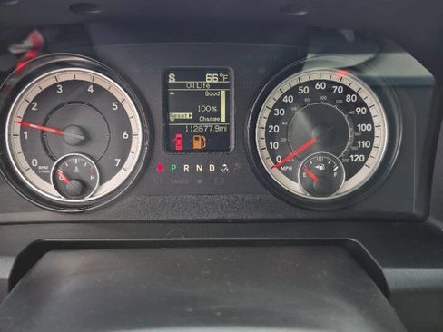 Used 2016 RAM 1500 Classic SLT AWD/4WD image 15