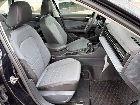 New 2026 Volkswagen Jetta SEL FWD image 26